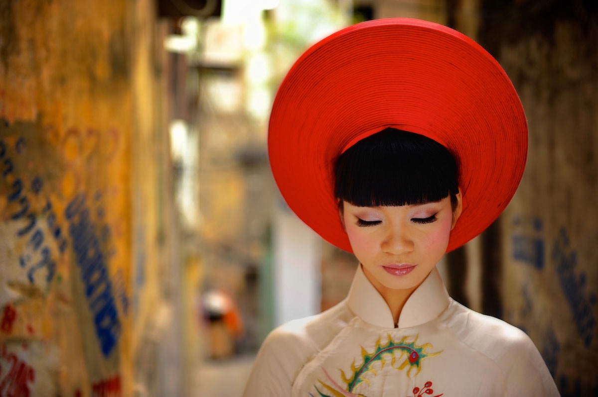 Traditional Dress, Vietnam