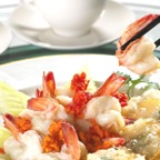 Sauteed-Prawns-with-crab-meat-puff.jpg